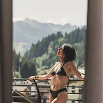 - Boutique Szálloda