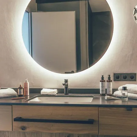 - Boutique Отель 4*