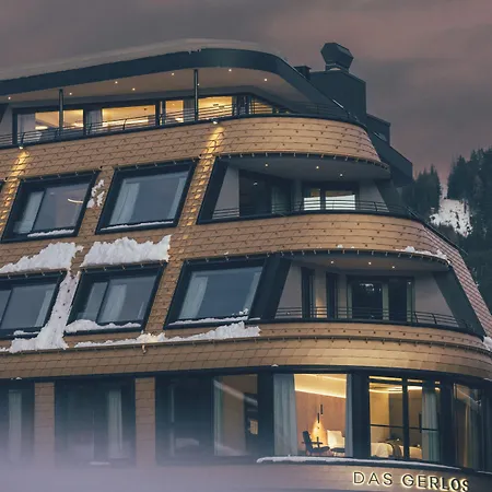 - Boutique 4* 겔로스