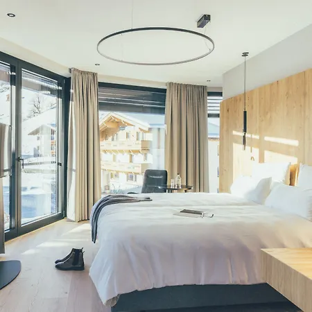 - Boutique Hotel 4*
