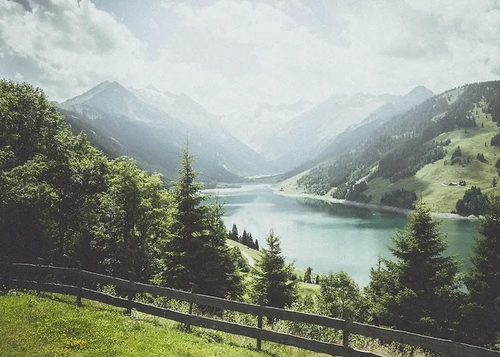 - Boutique Szálloda 4*