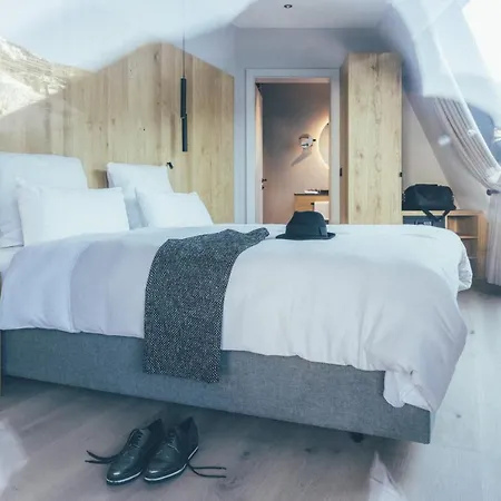 - Boutique Отель 4*